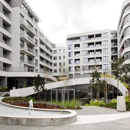 Plac Unii - Barcelona 64 Gdynia Exterior photo
